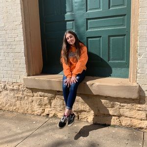 Meet your Posher, Josephine